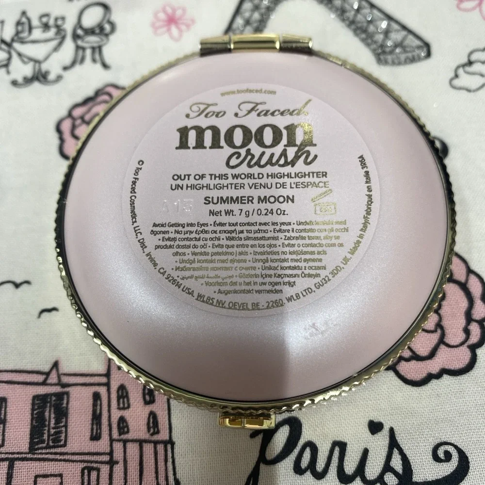 Too‎ Faced Moon Crush/SUMMER MOON HIGHLIGHTER/BRAND NEW/.24 OZ